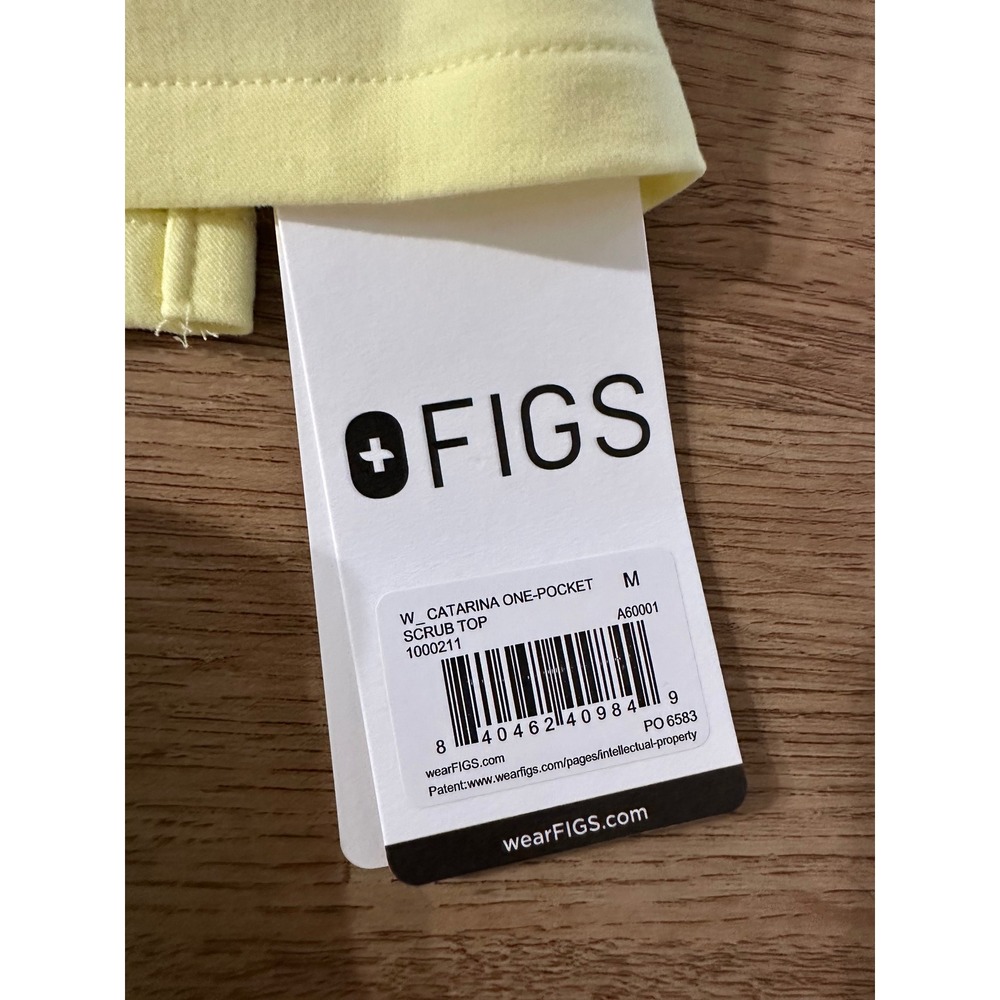 FIGS Scrub Set Women's Medium Yellow V Neck Top Kade Cargo Pant MR NWT - Picture 3 of 3